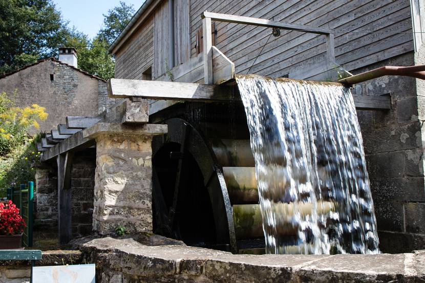 Moulin Gentrey - Heritage Bains les Bains - Guided tour - Spa treatment - Spa accommodation