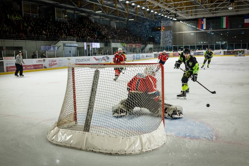 Ice rink Epinal - Activity Epinal - Ice hockey